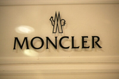 titolo Moncler