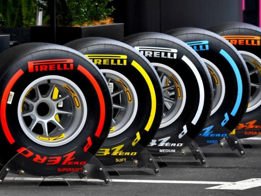 una serie di pneumatici Pirelli