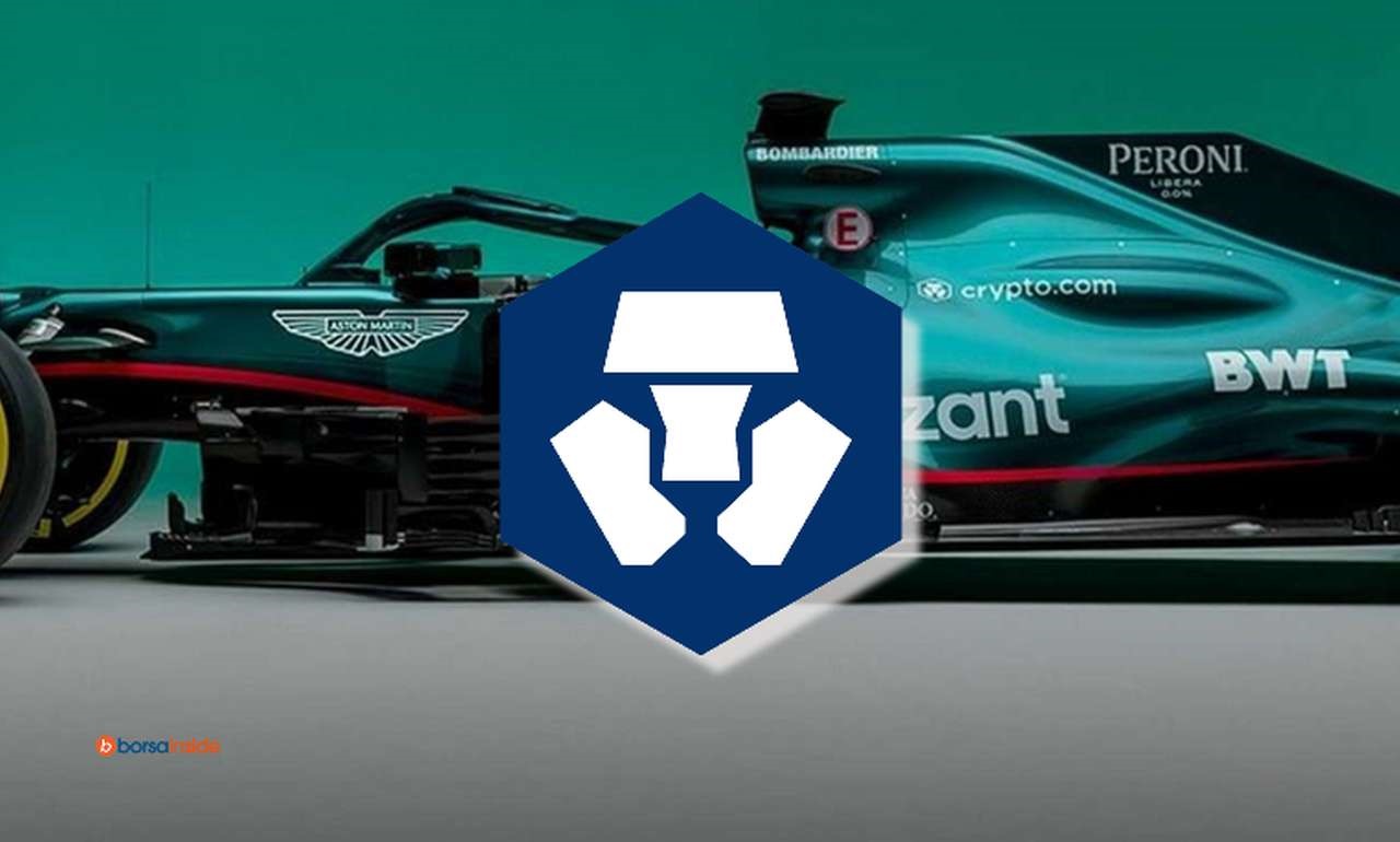 la Aston Martin della Formula 1 con il logo di Crypto.com in sovrimpressione