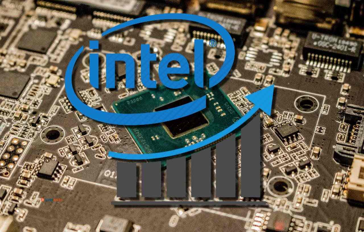 una scheda elettronica con il logo di Intel in sovrimpressione insieme a un grafico a candele con una freccia
