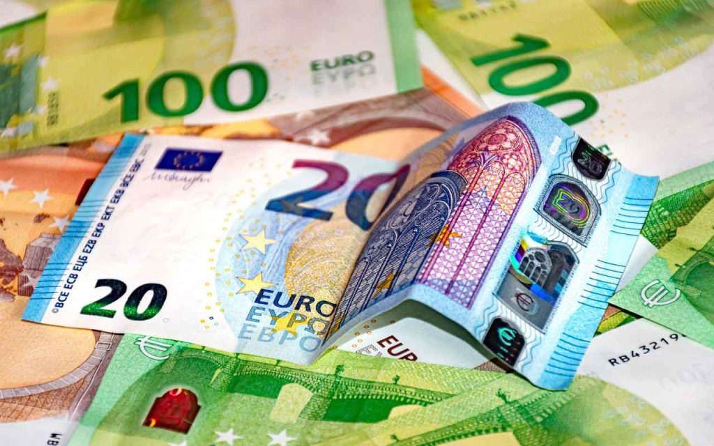 salario minimo italia