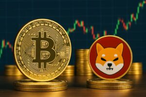 una moneta di Bitcoin accanto a una con il simbolo di Shiba Inu. Sullo sfondo un grafico a candele e altre monete disposte in piccole pile