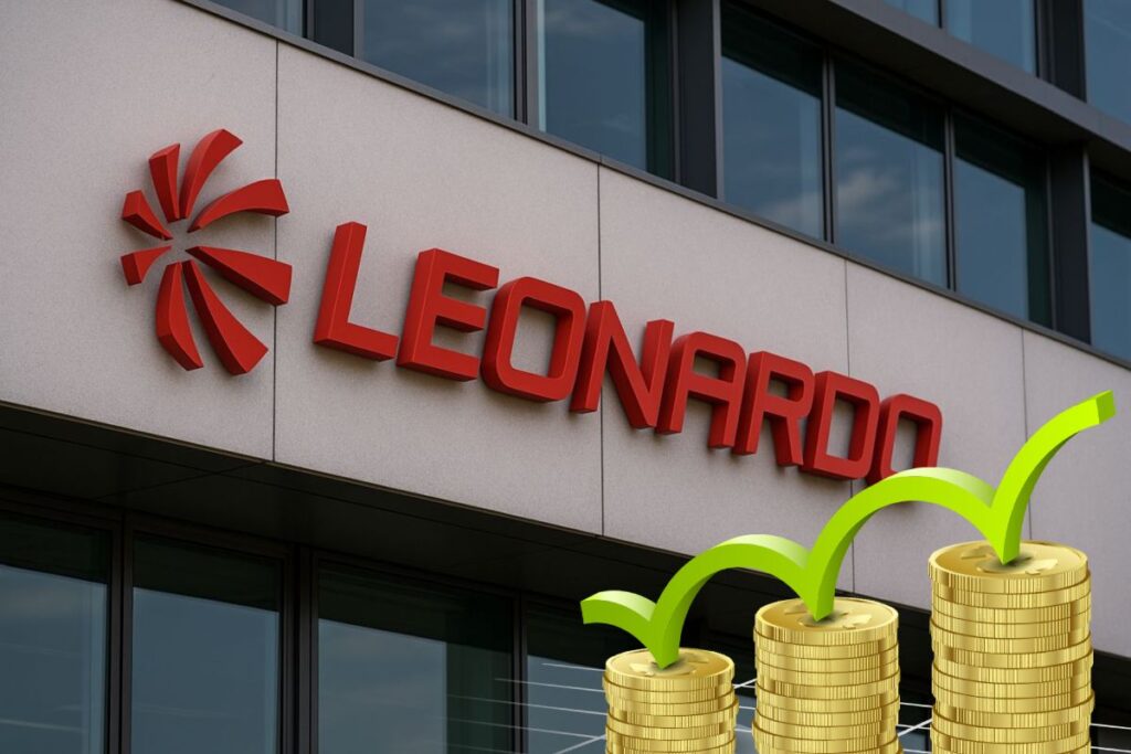 insegna Leonardo su palazzo