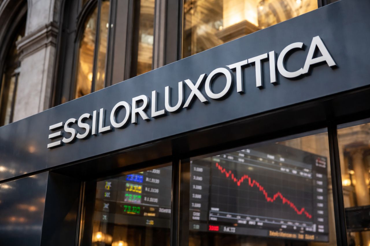 Azioni EssilorLuxottica vicino a un supporto decisivo: cosa può succedere ora al titolo
