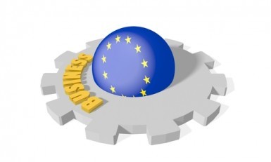 Eurozona: L'indice PMI Composite scende a sorpresa a 53,5 punti