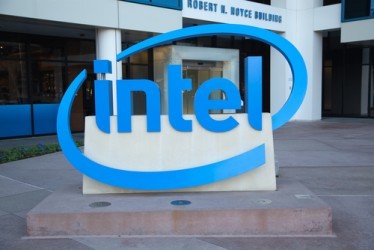Semiconduttori: Intel acquista Altera per 16,7 miliardi di dollari