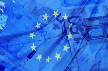 BCE: La ripresa prosegue, ma i rischi restano orientati verso il basso