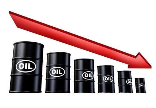 Prezzo petrolio ai minimi da una settimana, WTI sotto 50 dollari