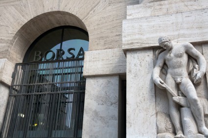 Borsa Italiana perde Luxottica e Parmalat: oggi il delisting delle azioni Borsa Italiana perde Luxottica e Parmalat: oggi il delisting delle azioni