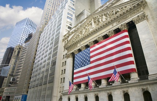 Wall Street oggi previsioni incerte: spunti per azioni Facebook (che crollano) e Apple Wall Street oggi previsioni incerte: spunti per azioni Facebook (che crollano) e Apple