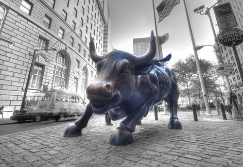 Wall Street: 5 azioni outperform nonostante il +16% dell'S&P 500 Wall Street: 5 azioni outperform nonostante il +16% dell'S&P 500