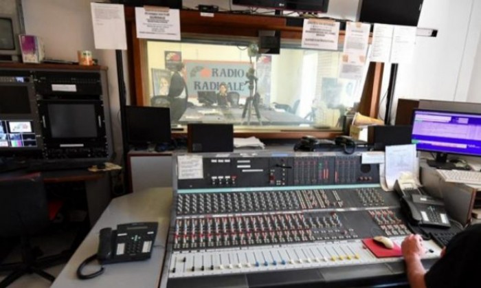 La Lega salva Radio Radicale e vota insieme al PD regalando 3 milioni di euro La Lega salva Radio Radicale e vota insieme al PD regalando 3 milioni di euro