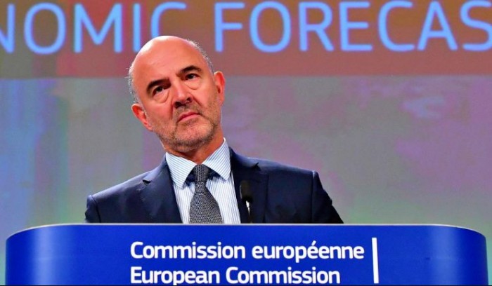 Conti pubblici, stime Ue: Pil italiano +0,1% grazie a reddito di cittadinanza e prezzi energia bassi Conti pubblici, stime Ue: Pil italiano +0,1% grazie a reddito di cittadinanza e prezzi energia bassi