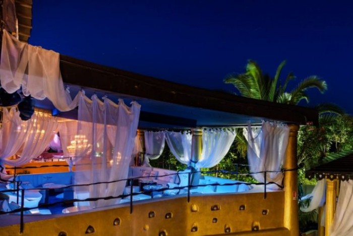 Il business delle spiagge, guadagni facili per gli imprenditori ma allo Stato pochi spiccioli Il business delle spiagge, guadagni facili per gli imprenditori ma allo Stato pochi spiccioli