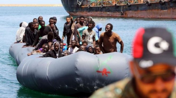 Migranti, ogni mese in Italia sbarcano 31 Sea Watch ma si fa finta di niente Migranti, ogni mese in Italia sbarcano 31 Sea Watch ma si fa finta di niente
