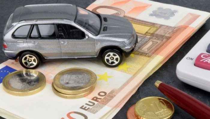 Niente più bollo auto? Di Maio vuole eliminare la tassa entro la fine dell'anno Niente più bollo auto? Di Maio vuole eliminare la tassa entro la fine dell'anno