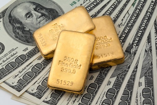 Prezzo petrolio VS quotazioni oro: chi continuerà a crescere ancora? Prezzo petrolio VS quotazioni oro: chi continuerà a crescere ancora?