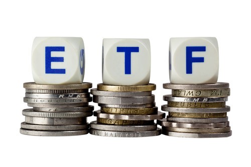 ETF sostenibili o fondi comuni aperti non sostenibili? Aggiornamento giugno 2019 ETF sostenibili o fondi comuni aperti non sostenibili? Aggiornamento giugno 2019