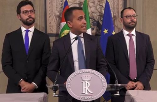 Termina il secondo giro di consultazioni. Di Maio annuncia l'accordo col Pd per il Conte bis Termina il secondo giro di consultazioni. Di Maio annuncia l'accordo col Pd per il Conte bis
