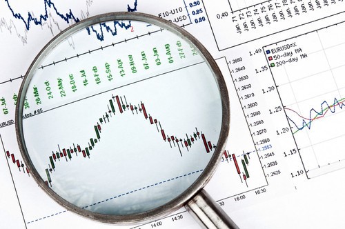 Politiche monetarie: se tutti svalutano, nessuno svaluta Politiche monetarie: se tutti svalutano, nessuno svaluta