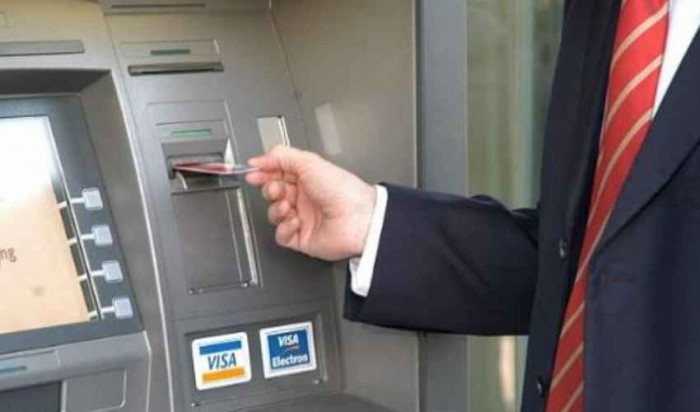 Tassa prelievo contanti e credito imposta pagamenti digitali: ecco come funziona la proposta anti-evasione Tassa prelievo contanti e credito imposta pagamenti digitali: ecco come funziona la proposta anti-evasione