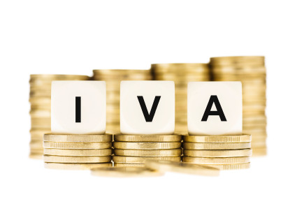 Iva più bassa per pagamenti con carte e più alta se si usa il contante: ecco come funziona Iva più bassa per pagamenti con carte e più alta se si usa il contante: ecco come funziona
