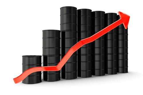 Prezzo petrolio e esplosione petroliera in Iran: WTI e Brent si infiammano Prezzo petrolio e esplosione petroliera in Iran: WTI e Brent si infiammano