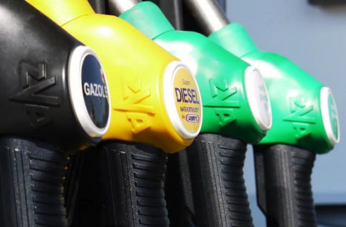 Prezzi benzina e diesel, dove si fa il pieno più caro d'Europa? Prezzi benzina e diesel, dove si fa il pieno più caro d'Europa?