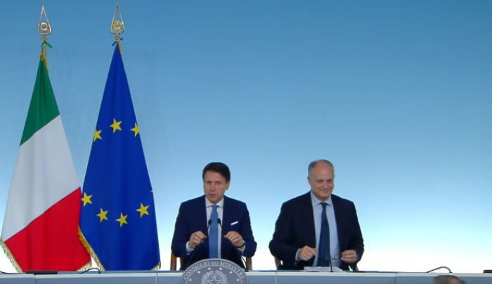 Riforma del Mes, interviene Visco: Riforma del Mes, interviene Visco: