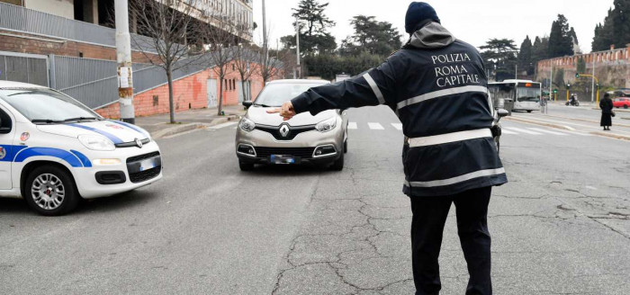 Blocco del traffico a Roma per mercoledi 15 e giovedi 16 gennaio Blocco del traffico a Roma per mercoledi 15 e giovedi 16 gennaio