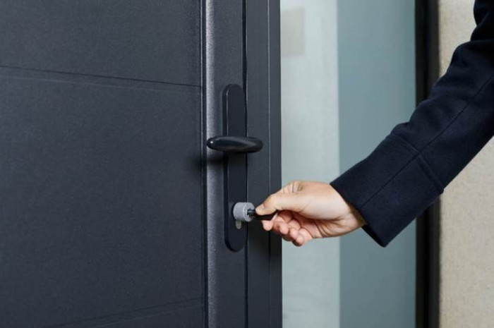 CES 2020: arriva la chiave bluetooth. La casa è più sicura CES 2020: arriva la chiave bluetooth. La casa è più sicura