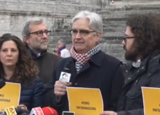 Taglio dei parlamentari: i Radicali raccolgono solo 669 firme e puntano il dito contro i media Taglio dei parlamentari: i Radicali raccolgono solo 669 firme e puntano il dito contro i media