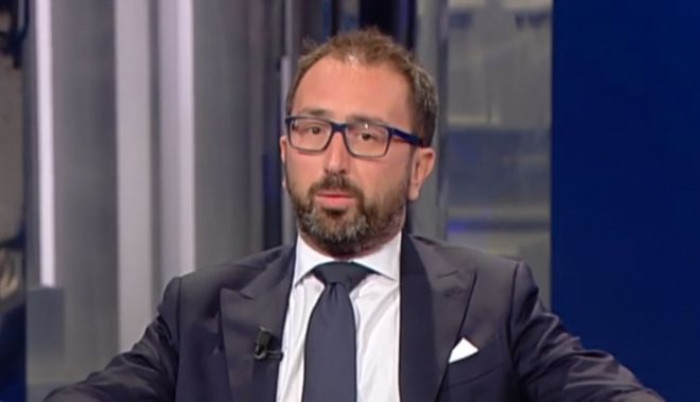 Prescrizione: la maggioranza si spacca con M5s, Pd e Leu da una parte e Italia Viva dall'altra Prescrizione: la maggioranza si spacca con M5s, Pd e Leu da una parte e Italia Viva dall'altra