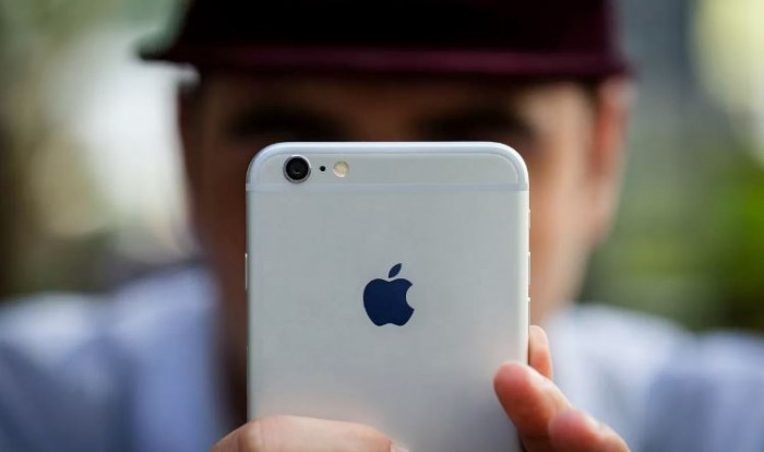 Apple dovrà risarcire 500 milioni di dollari per aver volutamente rallentato i propri dispositivi Apple dovrà risarcire 500 milioni di dollari per aver volutamente rallentato i propri dispositivi