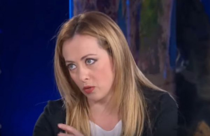 Sondaggi politici, la Lega scende sotto il 30% e FdI cresce a sue spese Sondaggi politici, la Lega scende sotto il 30% e FdI cresce a sue spese