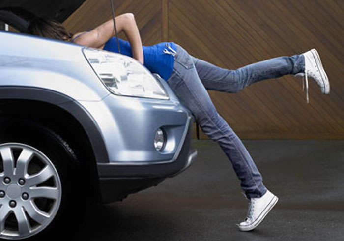 Cronavirus: auto ferma per lungo tempo. Cosa fare? Cronavirus: auto ferma per lungo tempo. Cosa fare?