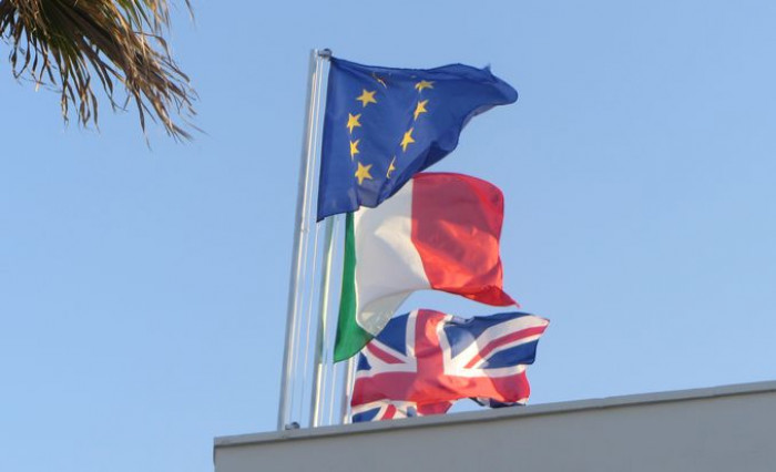 Italexit, secondo il Financial Times l'Italia potrebbe uscire dall'Ue Italexit, secondo il Financial Times l'Italia potrebbe uscire dall'Ue