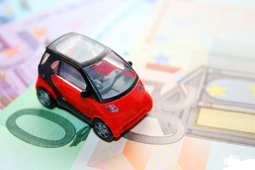 Dividendo straordinario FCA: ci sono rischi? Azioni da comprare per analisti Dividendo straordinario FCA: ci sono rischi? Azioni da comprare per analisti