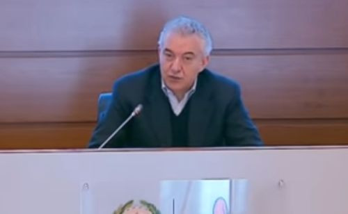 Domenico Arcuri Commissario all'emergenza coronavirus, chi è? Biografia e carriera Domenico Arcuri Commissario all'emergenza coronavirus, chi è? Biografia e carriera