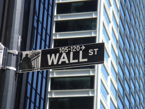 Indice Nasdaq centra record storici: come investire e approfittare del rally Indice Nasdaq centra record storici: come investire e approfittare del rally