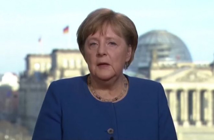 Merkel all'Italia: Merkel all'Italia: