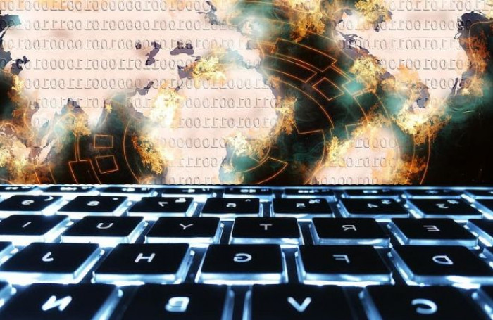 Hackerati gli account Twitter di Biden, Bloomberg, Bezos, Musk nell'ambito di una truffa sui Bitcoin Hackerati gli account Twitter di Biden, Bloomberg, Bezos, Musk nell'ambito di una truffa sui Bitcoin