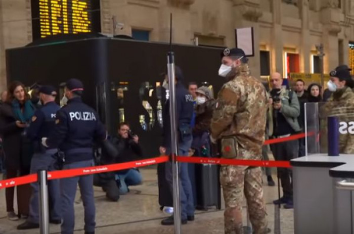 Rischio nuovi focolai in Italia, ma arrivano dall'estero. Per contenerli gli alberghi ci sono ma si usano poco Rischio nuovi focolai in Italia, ma arrivano dall'estero. Per contenerli gli alberghi ci sono ma si usano poco