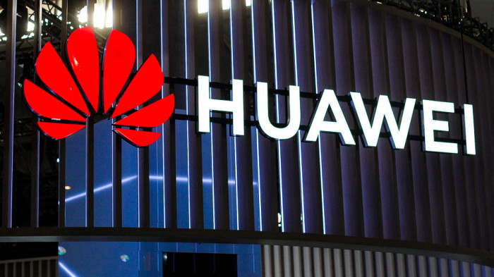Huawei: cosa succederà agli smartphone dopo l'addio ad Android Huawei: cosa succederà agli smartphone dopo l'addio ad Android