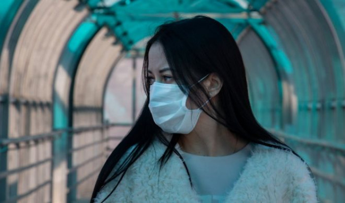 Inquinamento da mascherine anti Covid, la Spagna lancia un progetto per il loro riciclaggio Inquinamento da mascherine anti Covid, la Spagna lancia un progetto per il loro riciclaggio