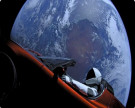 La Tesla nello spazio, il suo viaggio col Falcon Heavy porta l'auto di Elon Musk vicino a Marte