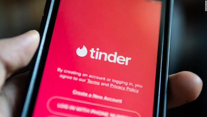 Tinder: come funziona e registrarsi Tinder: come funziona e registrarsi