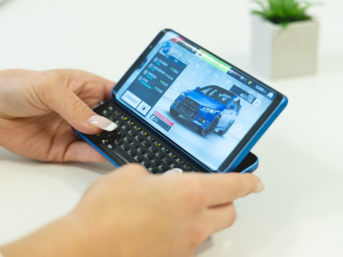 Uno smartphone fatto dagli esperti Android: XDA Pro1-X Uno smartphone fatto dagli esperti Android: XDA Pro1-X