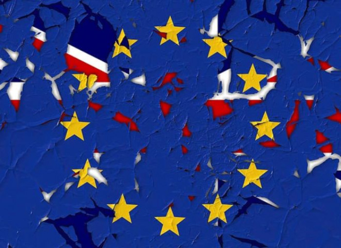 Brexit no deal: il Regno Unito pronto a uscire dall'Ue senza accordo, ma cosa succederà esattamente? Brexit no deal: il Regno Unito pronto a uscire dall'Ue senza accordo, ma cosa succederà esattamente?