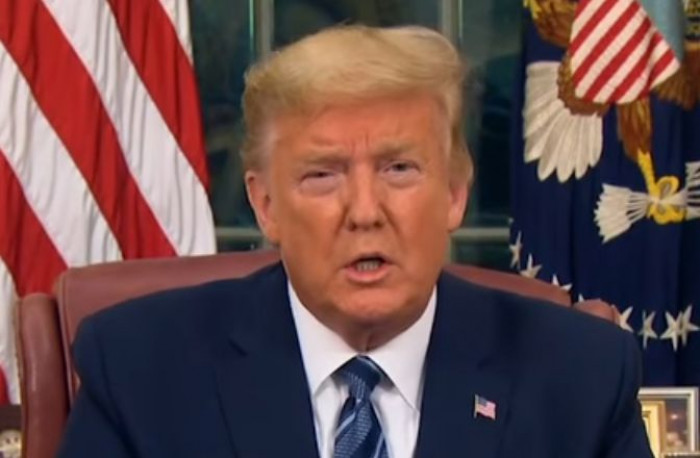 Usa: in arrivo il vaccino di Moderna? Donald Trump ne chiede l'approvazione, bisogna Usa: in arrivo il vaccino di Moderna? Donald Trump ne chiede l'approvazione, bisogna